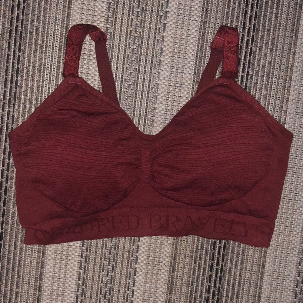 Sublime hands free pumping and nursing bra